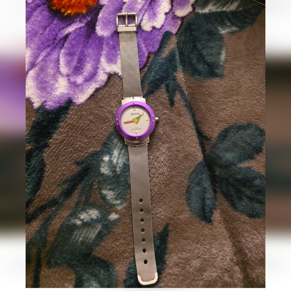 2Can Vintage 90s Watch